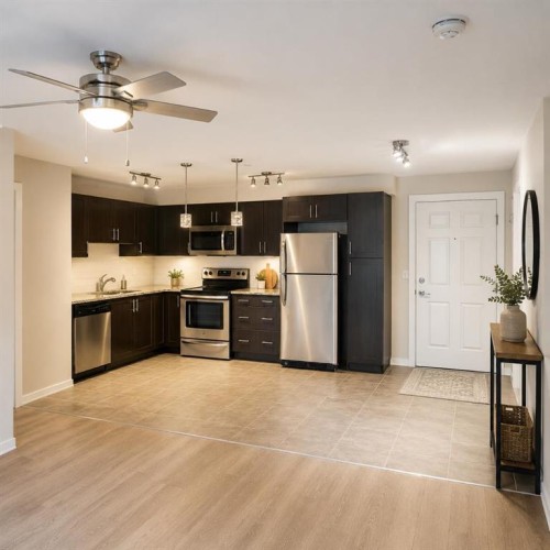 5206-755 Copperpond Boulevard Se, Calgary, AB - Indoor Photo Showing Kitchen With Stainless Steel Kitchen
