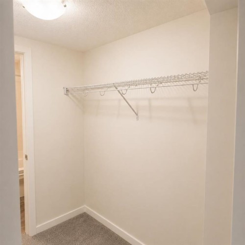 5206-755 Copperpond Boulevard Se, Calgary, AB - Indoor With Storage