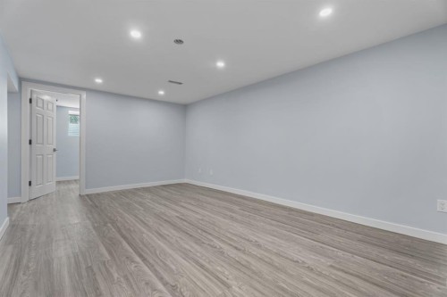 9408 5 Street Se, Calgary, AB - Indoor Photo Showing Other Room