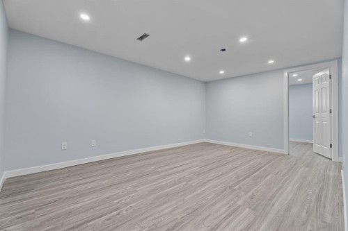 9408 5 Street Se, Calgary, AB - Indoor Photo Showing Other Room