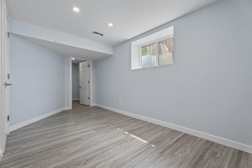 9408 5 Street Se, Calgary, AB - Indoor Photo Showing Other Room