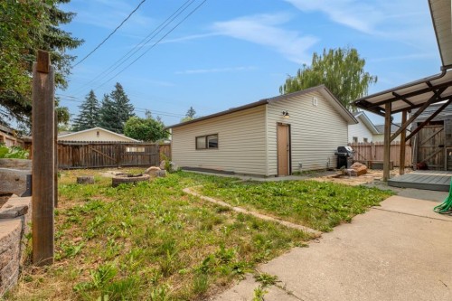 9408 5 Street Se, Calgary, AB - Outdoor With Exterior