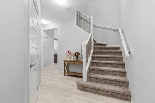 283 Nolanhurst Crescent Nw, Calgary, AB - Indoor Photo Showing Other Room