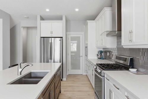 283 Nolanhurst Crescent Nw, Calgary, AB - Indoor Photo Showing Kitchen With Stainless Steel Kitchen With Double Sink With Upgraded Kitchen