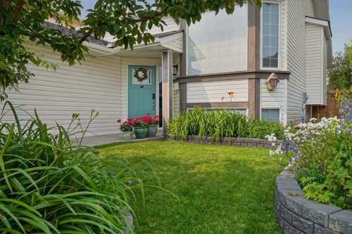 107 Edgevalley Close Nw, Calgary, AB - Outdoor With Deck Patio Veranda