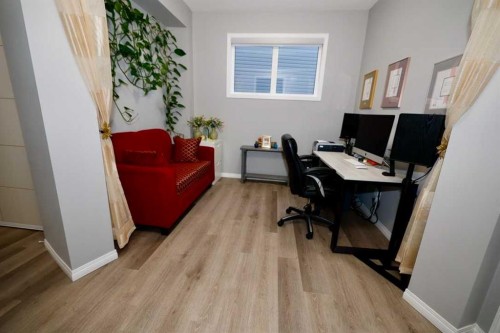 163 Cityside Park Ne, Calgary, AB - Indoor Photo Showing Office
