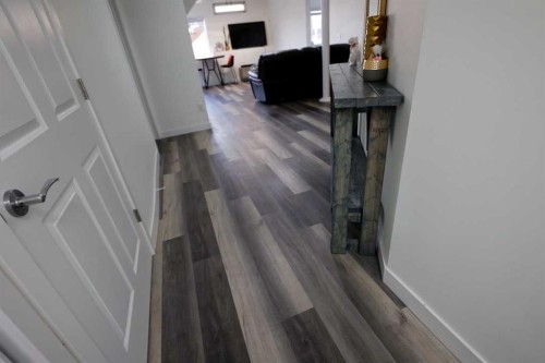 163 Cityside Park Ne, Calgary, AB - Indoor Photo Showing Other Room