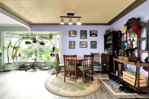 3722 Dover Ridge Drive Se, Calgary, AB - Indoor