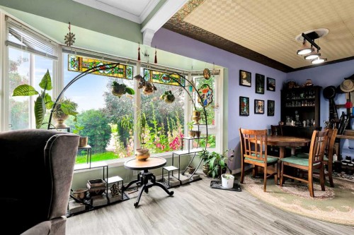 3722 Dover Ridge Drive Se, Calgary, AB - Indoor