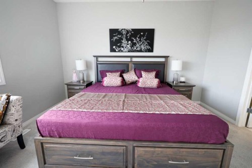 163 Cityside Park Ne, Calgary, AB - Indoor Photo Showing Bedroom