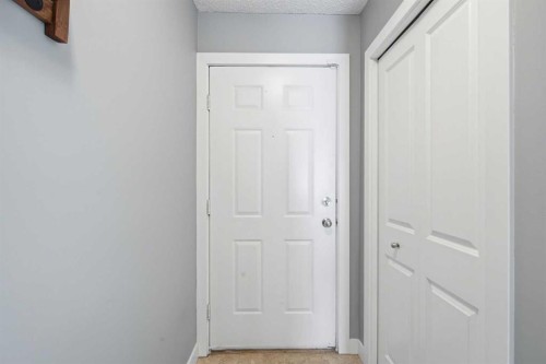 237 Deerpoint Lane Se, Calgary, AB 