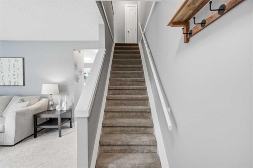 237 Deerpoint Lane Se, Calgary, AB 