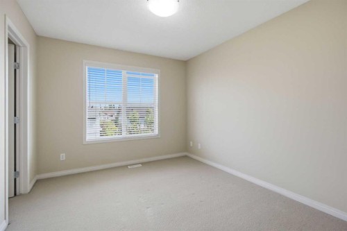 3032 New Brighton Gardens Se, Calgary, AB - Indoor Photo Showing Other Room
