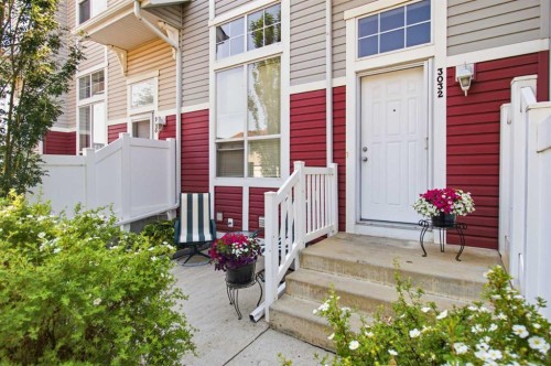 3032 New Brighton Gardens Se, Calgary, AB - Outdoor