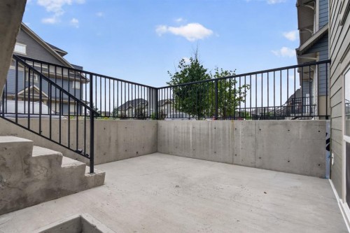461 Cranbrook Square Se, Calgary, AB - Outdoor With Exterior
