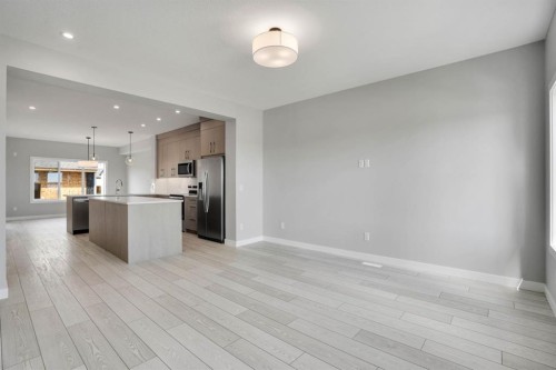 284 Huxbury View Ne, Calgary, AB - Indoor Photo Showing Kitchen
