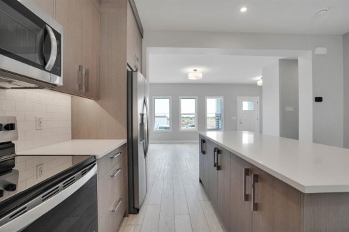 284 Huxbury View Ne, Calgary, AB - Indoor Photo Showing Kitchen