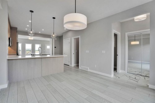 284 Huxbury View Ne, Calgary, AB - Indoor Photo Showing Kitchen