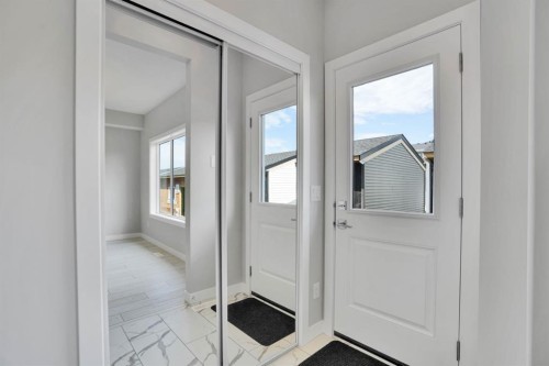 284 Huxbury View Ne, Calgary, AB - Indoor Photo Showing Other Room
