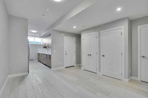 284 Huxbury View Ne, Calgary, AB - Indoor Photo Showing Other Room