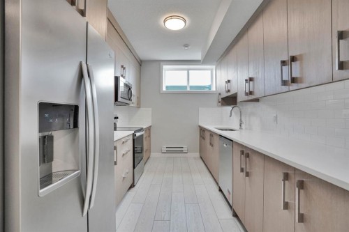 284 Huxbury View Ne, Calgary, AB - Indoor Photo Showing Kitchen