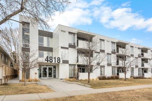 208-4818 Varsity Drive Nw, Calgary, AB - Outdoor