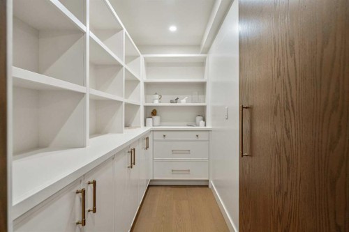 740 Willamette Drive Se, Calgary, AB 