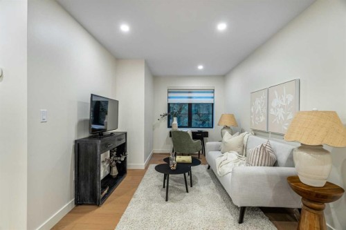 740 Willamette Drive Se, Calgary, AB 