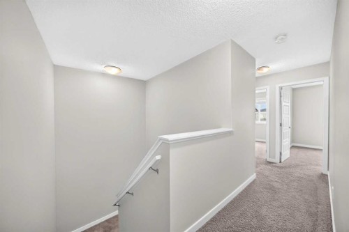 716-32 Red Embers Parade Ne, Calgary, AB - Indoor Photo Showing Other Room