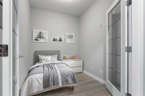 405-880 Centre Avenue Ne, Calgary, AB - Indoor Photo Showing Bedroom