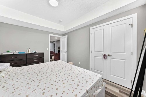 59 Corner Meadows Villas Ne, Calgary, AB - Indoor Photo Showing Bedroom