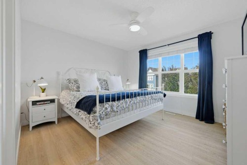 86 Marquis Common Se, Calgary, AB - Indoor Photo Showing Bedroom