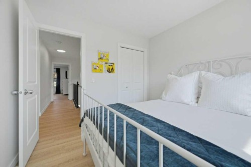 86 Marquis Common Se, Calgary, AB - Indoor Photo Showing Bedroom