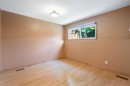 2712 Conrad Drive Nw, Calgary, AB  - Indoor Photo Showing Other Room 
