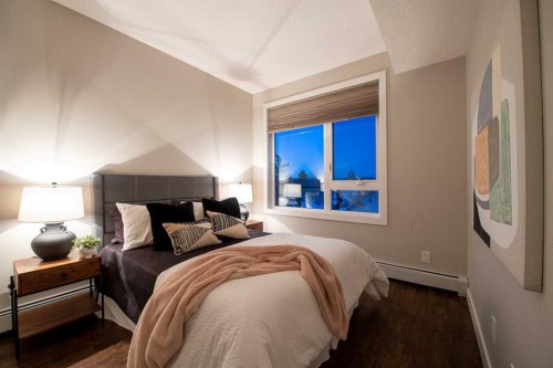 403-607 17 Avenue Nw, Calgary, AB - Indoor Photo Showing Bedroom