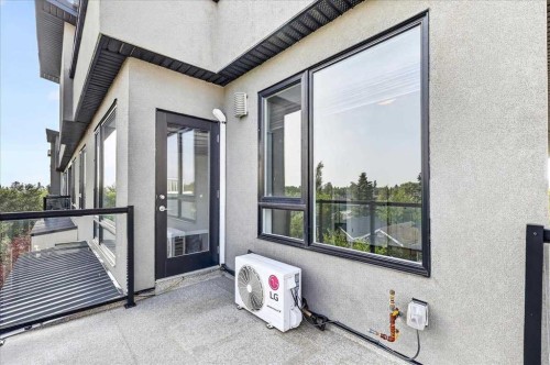 403-607 17 Avenue Nw, Calgary, AB - Outdoor With Exterior