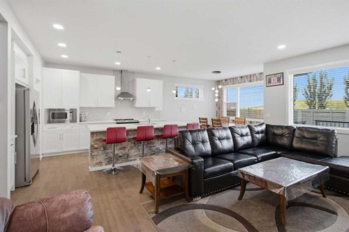 168 Savanna Lane Ne, Calgary, AB - Indoor Photo Showing Living Room