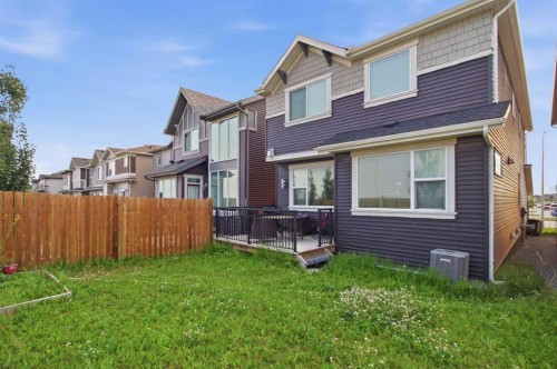 168 Savanna Lane Ne, Calgary, AB - Outdoor
