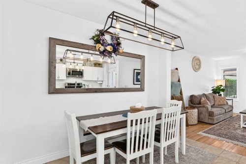 286 Prestwick Circle Se, Calgary, AB - Indoor Photo Showing Dining Room