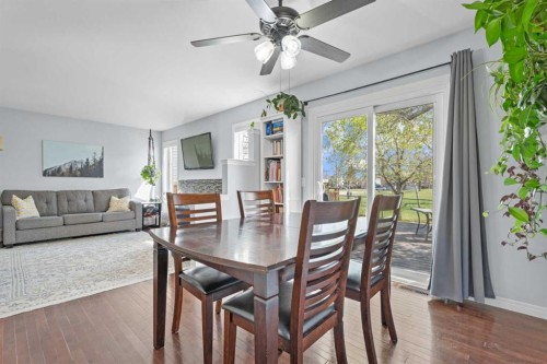 31 Mt Aberdeen Grove Se, Calgary, AB - Indoor