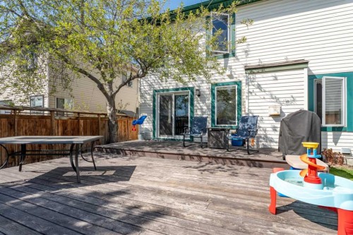 31 Mt Aberdeen Grove Se, Calgary, AB - Outdoor With Deck Patio Veranda
