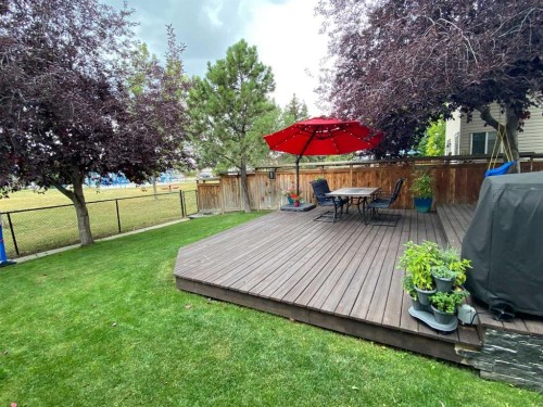 31 Mt Aberdeen Grove Se, Calgary, AB - Outdoor With Deck Patio Veranda