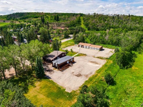 514 & 526 Windsor Avenue Nw, Diamond Valley, AB 