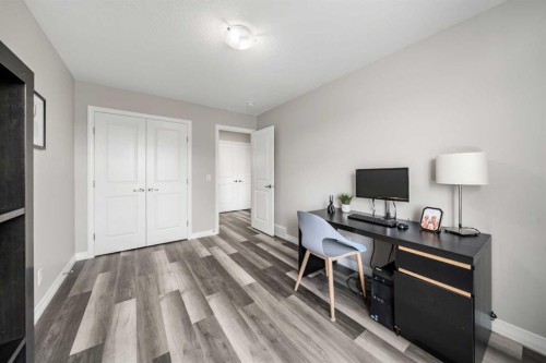 374 Magnolia Square Se, Calgary, AB - Indoor Photo Showing Office