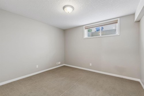 48 Rockywood Circle Nw, Calgary, AB - Indoor Photo Showing Other Room