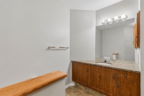 48 Rockywood Circle Nw, Calgary, AB - Indoor