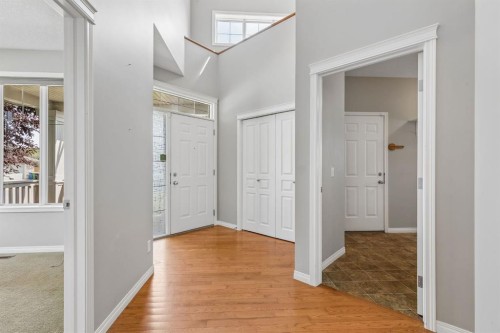 48 Rockywood Circle Nw, Calgary, AB - Indoor Photo Showing Other Room