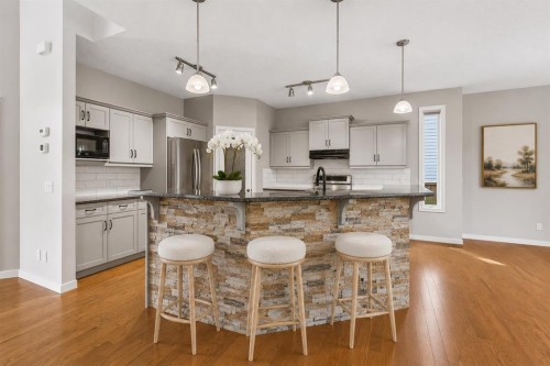 48 Rockywood Circle Nw, Calgary, AB - Indoor