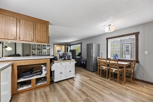 62 Highfield Close, Carstairs, AB 