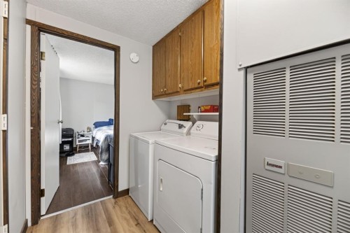 62 Highfield Close, Carstairs, AB 